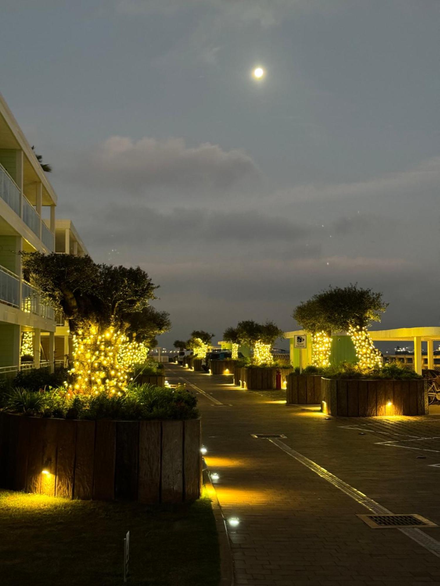 Marina Club Luxury Private Studio With Pool And Incredible Views Gibraltar Exterior photo